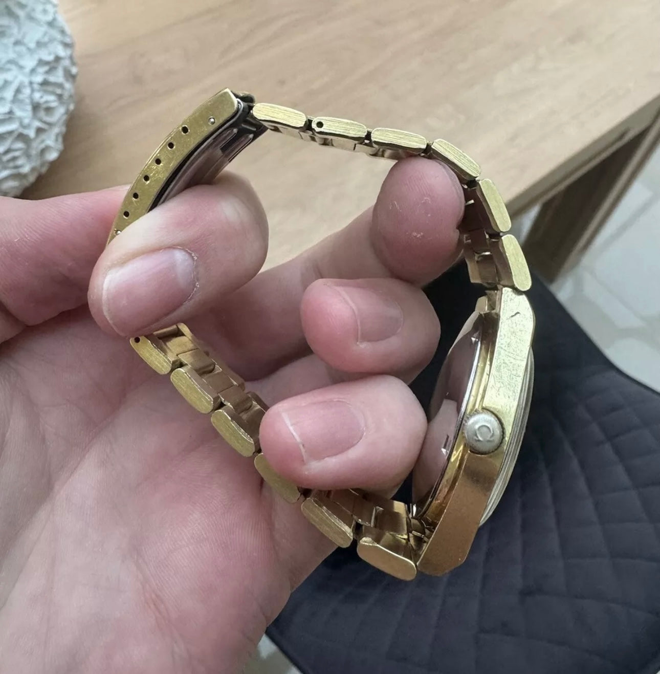 Omega Geneve Automatic Gold
Date Men's Watch Reference 166.099